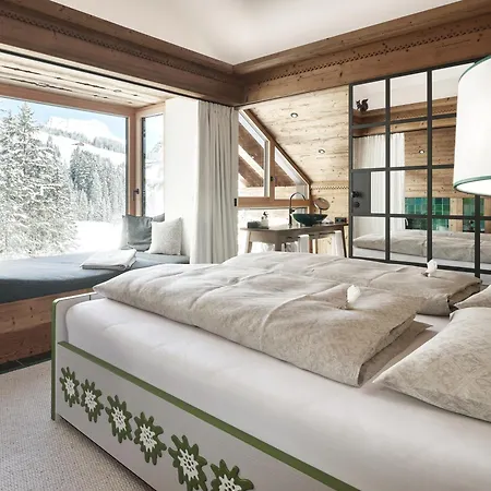 - Legendary Chalet *