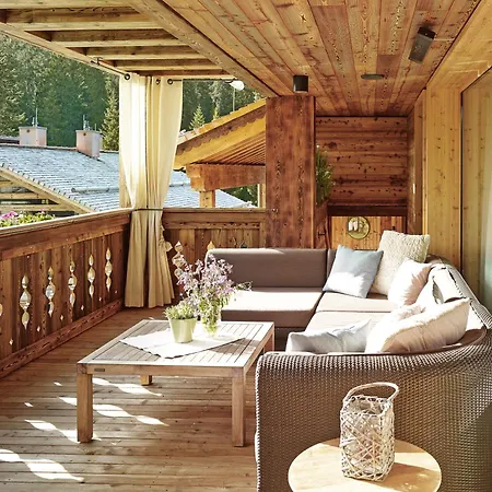 Chalet - Legendary *