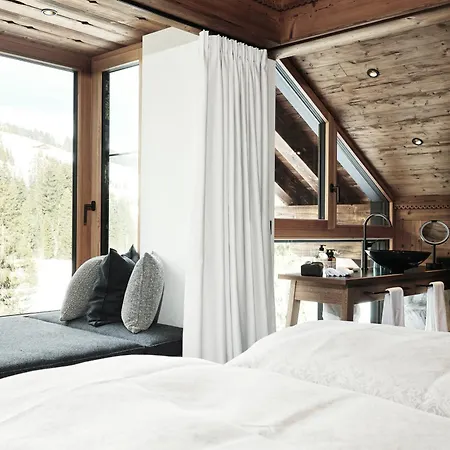 - Legendary Chalet